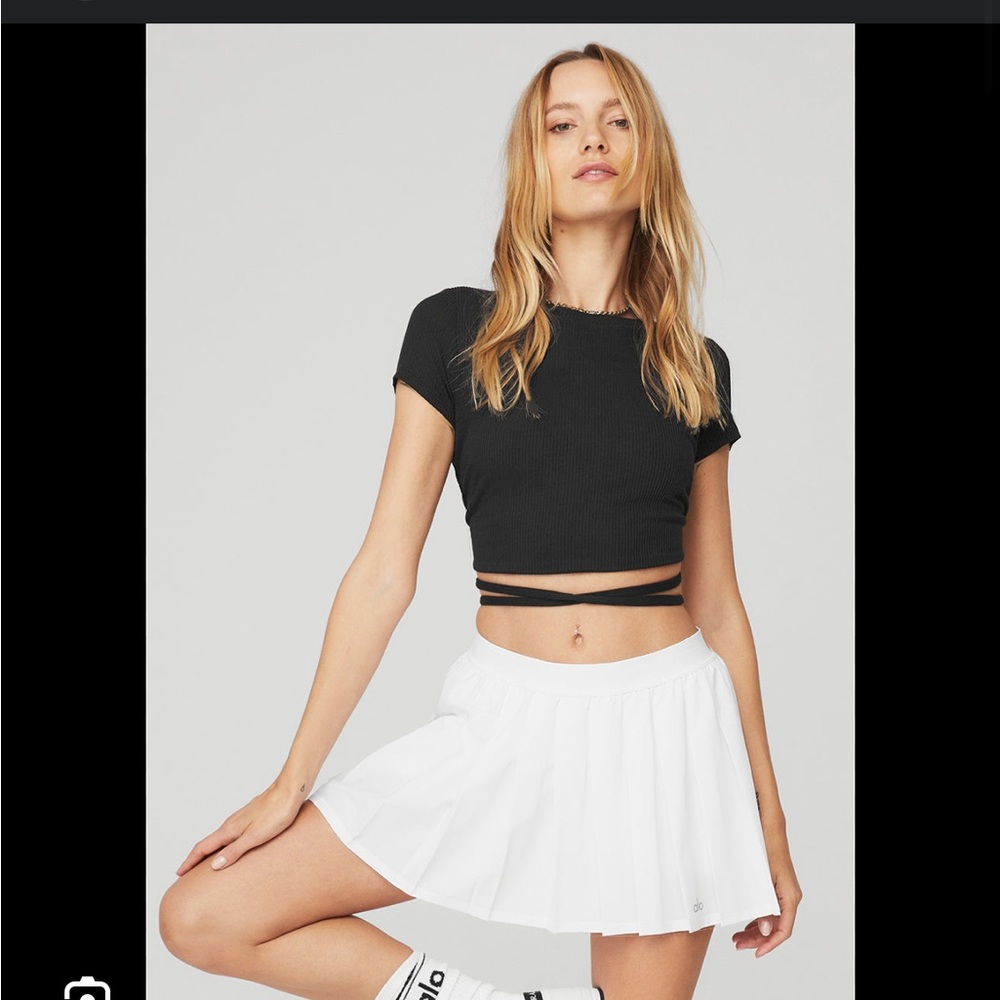 Ribbed manifest short sleeve top